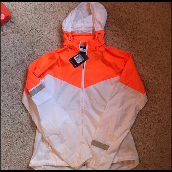 Nike windbreaker - Picture 1 of 3